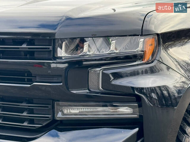 Черный Шевроле Сильверадо, объемом двигателя 5.33 л и пробегом 17 тыс. км за 43999 $, фото 25 на Automoto.ua