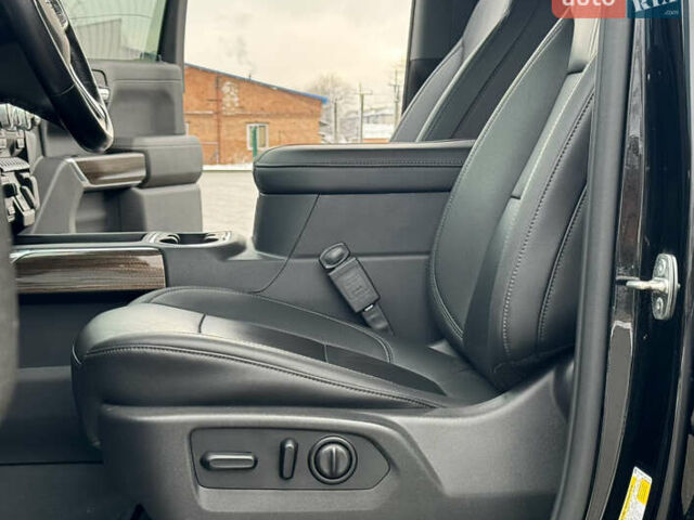 Черный Шевроле Сильверадо, объемом двигателя 5.33 л и пробегом 17 тыс. км за 43999 $, фото 37 на Automoto.ua