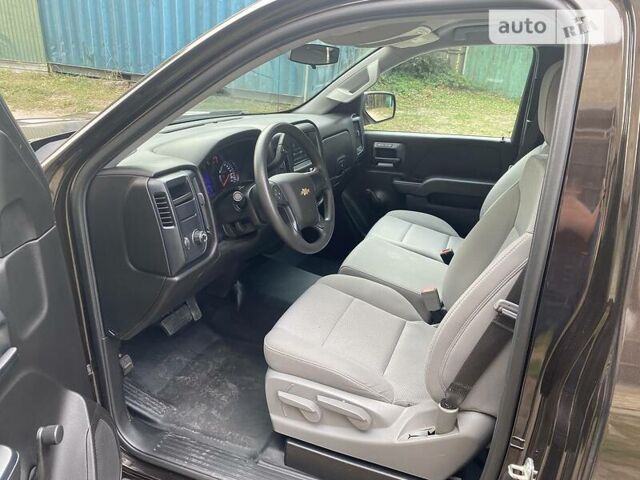 Коричневый Шевроле Сильверадо, объемом двигателя 4.3 л и пробегом 33 тыс. км за 18500 $, фото 2 на Automoto.ua