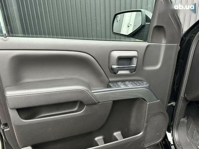 Шевроле Сильверадо, объемом двигателя 5.3 л и пробегом 45 тыс. км за 28500 $, фото 18 на Automoto.ua