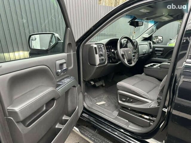 Шевроле Сильверадо, объемом двигателя 5.3 л и пробегом 45 тыс. км за 28500 $, фото 17 на Automoto.ua