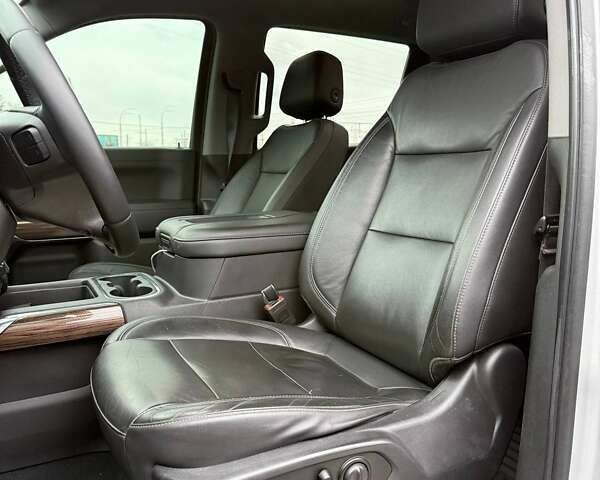 Шевроле Сильверадо, объемом двигателя 3 л и пробегом 110 тыс. км за 45000 $, фото 18 на Automoto.ua