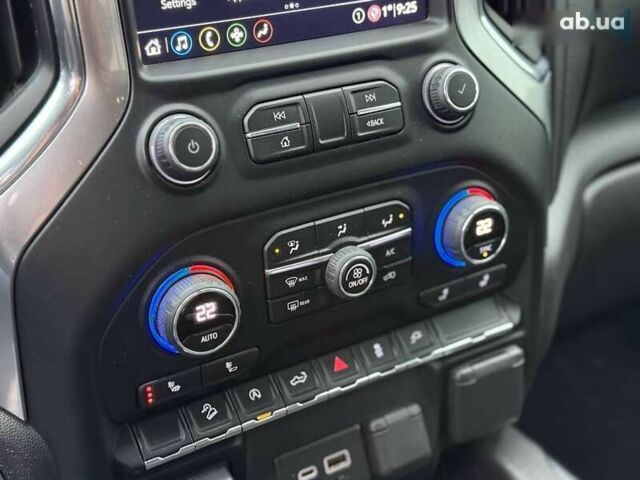 Шевроле Сильверадо, объемом двигателя 3 л и пробегом 110 тыс. км за 45000 $, фото 26 на Automoto.ua