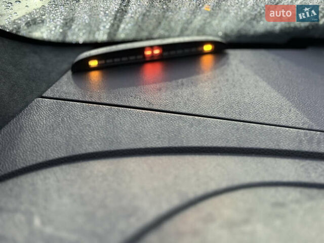 Серый Шевроле Сильверадо, объемом двигателя 4.8 л и пробегом 141 тыс. км за 15700 $, фото 25 на Automoto.ua