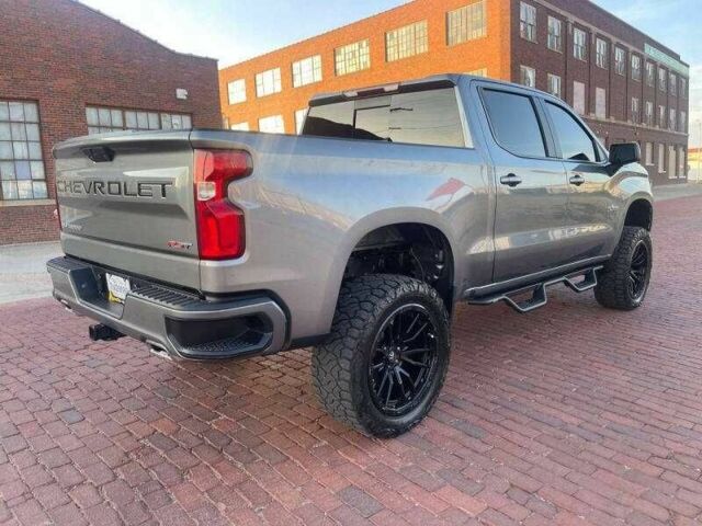 Сірий Шевроле Сільверадо, об'ємом двигуна 5.3 л та пробігом 39 тис. км за 14200 $, фото 6 на Automoto.ua