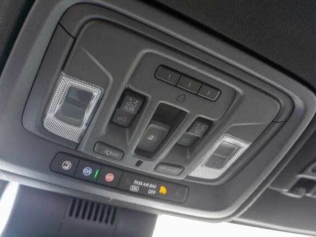 Серый Шевроле Сильверадо, объемом двигателя 6.2 л и пробегом 13 тыс. км за 20000 $, фото 10 на Automoto.ua