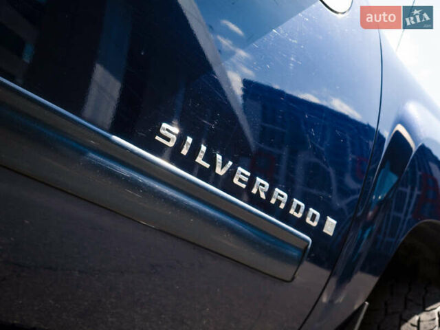 Синий Шевроле Сильверадо, объемом двигателя 5.33 л и пробегом 194 тыс. км за 13700 $, фото 22 на Automoto.ua