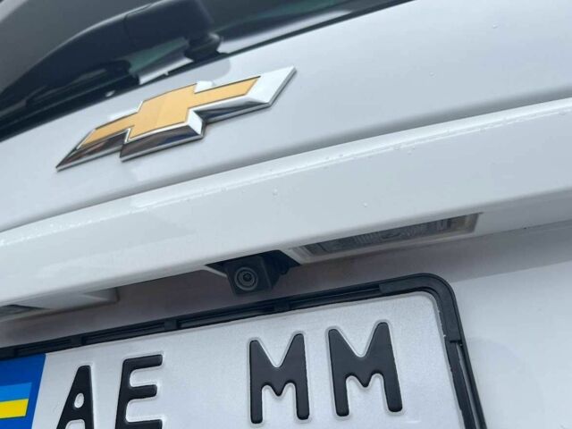 Белый Шевроле Соник, объемом двигателя 1.8 л и пробегом 114 тыс. км за 7800 $, фото 17 на Automoto.ua