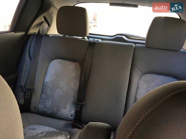 Белый Шевроле Соник, объемом двигателя 1.4 л и пробегом 30 тыс. км за 11000 $, фото 8 на Automoto.ua