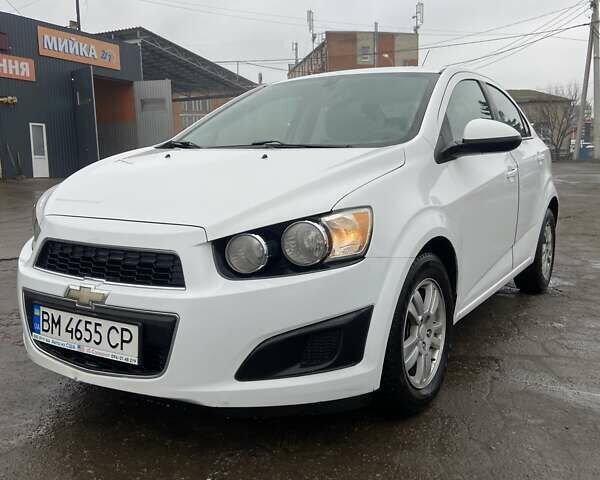 Білий Шевроле Сонік, об'ємом двигуна 1.8 л та пробігом 224 тис. км за 7000 $, фото 5 на Automoto.ua