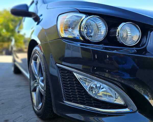 Черный Шевроле Соник, объемом двигателя 1.36 л и пробегом 144 тыс. км за 7500 $, фото 7 на Automoto.ua