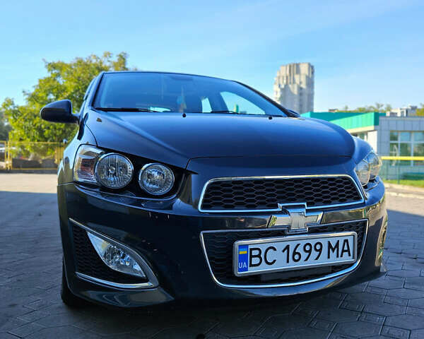 Черный Шевроле Соник, объемом двигателя 1.36 л и пробегом 144 тыс. км за 7500 $, фото 9 на Automoto.ua
