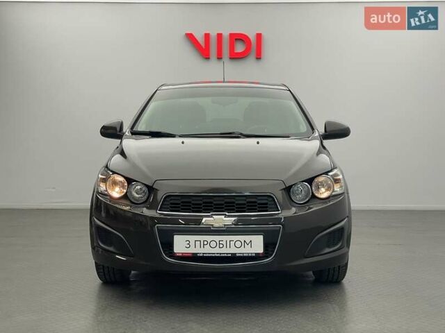 Коричневый Шевроле Соник, объемом двигателя 1.6 л и пробегом 163 тыс. км за 7471 $, фото 4 на Automoto.ua