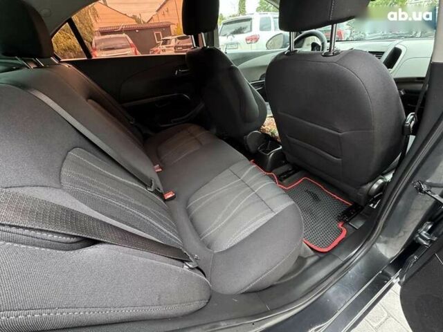 Шевроле Соник, объемом двигателя 0 л и пробегом 190 тыс. км за 6500 $, фото 17 на Automoto.ua