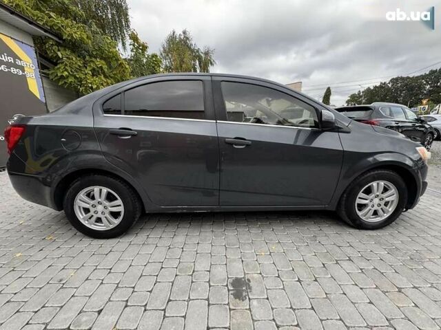 Шевроле Соник, объемом двигателя 0 л и пробегом 190 тыс. км за 6500 $, фото 15 на Automoto.ua