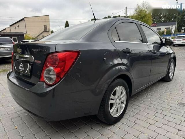 Шевроле Соник, объемом двигателя 0 л и пробегом 190 тыс. км за 6500 $, фото 13 на Automoto.ua