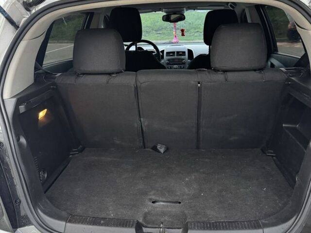 Серый Шевроле Соник, объемом двигателя 1.8 л и пробегом 251 тыс. км за 5950 $, фото 19 на Automoto.ua