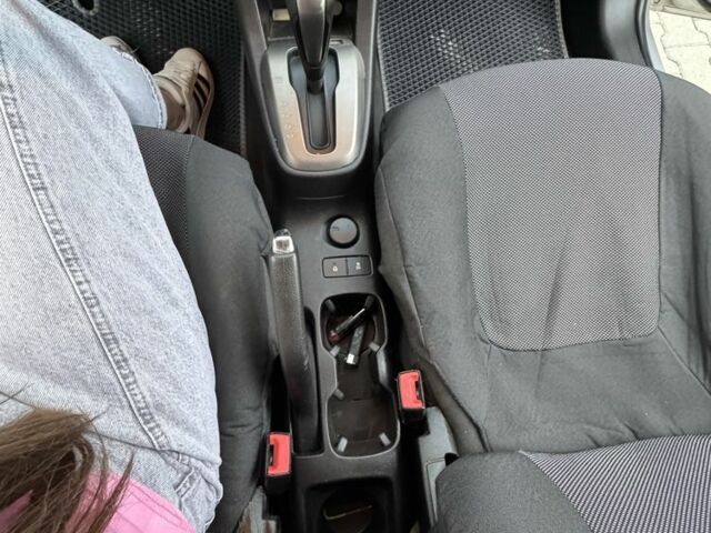 Серый Шевроле Соник, объемом двигателя 1.8 л и пробегом 251 тыс. км за 5950 $, фото 16 на Automoto.ua