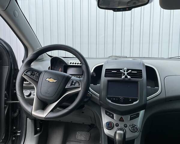 Шевроле Соник 2015 в Полтаве на Automoto.ua Серый Шевроле Соник, объемом двигателя 1.8 л и пробегом 173 тыс. км за 7000 $, фото 15 на Automoto.ua