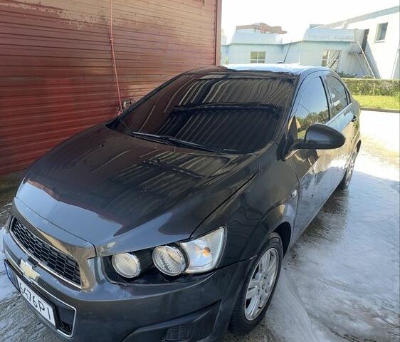 Сірий Шевроле Сонік, об'ємом двигуна 1.8 л та пробігом 120 тис. км за 4500 $, фото 5 на Automoto.ua