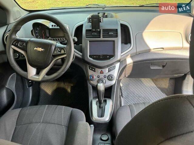 Шевроле Соник 2016 в Харькове на Automoto.ua Серый Шевроле Соник, объемом двигателя 1.8 л и пробегом 192 тыс. км за 7000 $, фото 11 на Automoto.ua