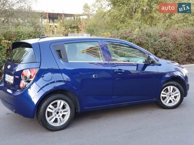 Синій Шевроле Сонік, об'ємом двигуна 1.36 л та пробігом 220 тис. км за 5900 $, фото 6 на Automoto.ua
