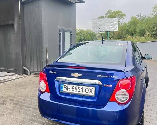 Синий Шевроле Соник, объемом двигателя 1.36 л и пробегом 184 тыс. км за 6300 $, фото 7 на Automoto.ua