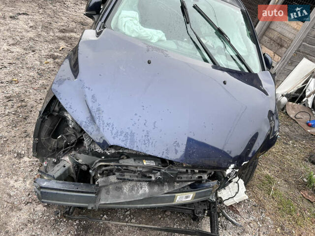 Синий Шевроле Соник, объемом двигателя 1.8 л и пробегом 87 тыс. км за 2500 $, фото 5 на Automoto.ua