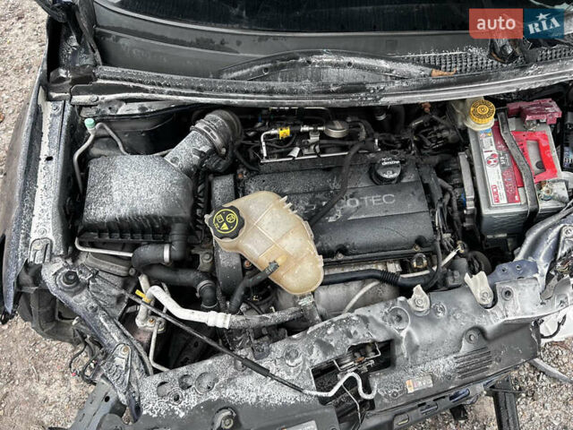 Синий Шевроле Соник, объемом двигателя 1.8 л и пробегом 87 тыс. км за 2500 $, фото 4 на Automoto.ua