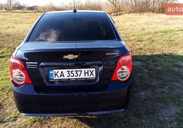 Синий Шевроле Соник, объемом двигателя 1.8 л и пробегом 120 тыс. км за 7300 $, фото 1 на Automoto.ua