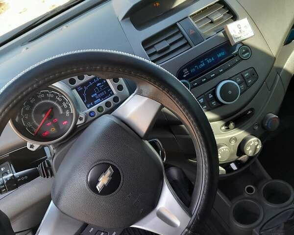 Білий Шевроле Спарк, об'ємом двигуна 1.2 л та пробігом 179 тис. км за 4700 $, фото 7 на Automoto.ua