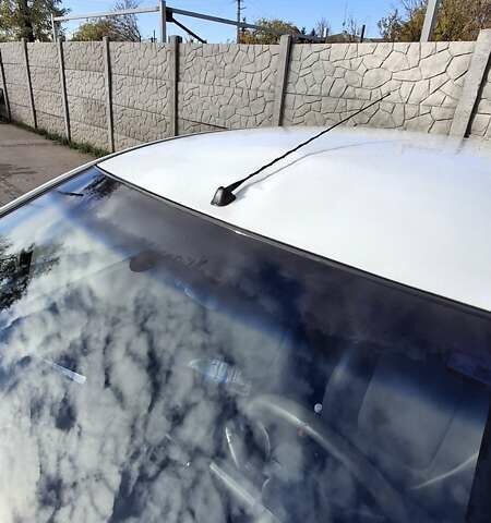 Шевроле Спарк 2011 у Александрие на Automoto.ua Білий Шевроле Спарк, об'ємом двигуна 1 л та пробігом 182 тис. км за 4000 $, фото 2 на Automoto.ua