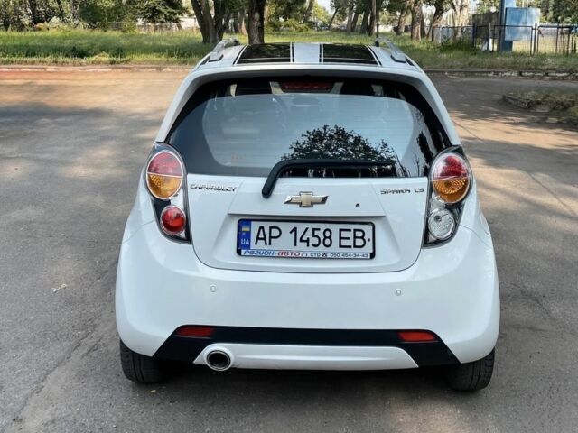 Білий Шевроле Спарк, об'ємом двигуна 1 л та пробігом 124 тис. км за 5000 $, фото 2 на Automoto.ua