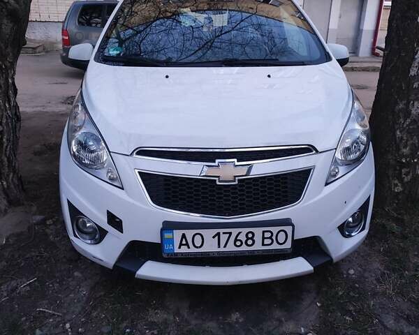 Білий Шевроле Спарк, об'ємом двигуна 1 л та пробігом 292 тис. км за 4000 $, фото 5 на Automoto.ua