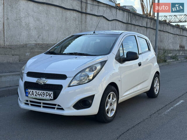 Белый Шевроле Спарк, объемом двигателя 1 л и пробегом 143 тыс. км за 3600 $, фото 16 на Automoto.ua