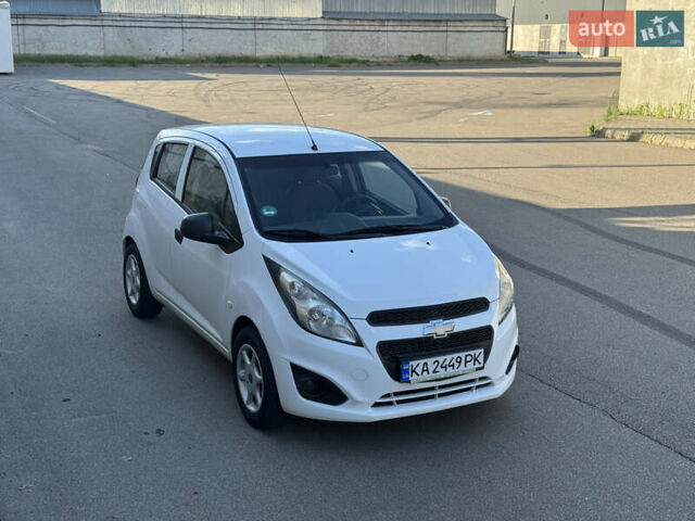 Белый Шевроле Спарк, объемом двигателя 1 л и пробегом 143 тыс. км за 3600 $, фото 24 на Automoto.ua