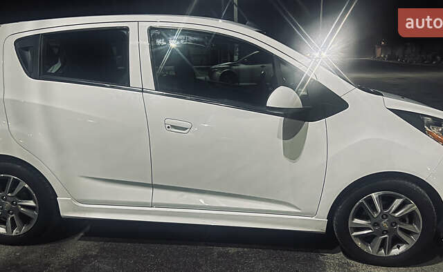 Білий Шевроле Спарк, об'ємом двигуна 0 л та пробігом 55 тис. км за 7700 $, фото 15 на Automoto.ua