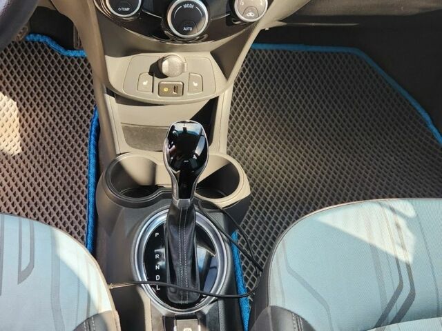 Шевроле Спарк 2016 в Одессе на Automoto.ua Белый Шевроле Спарк, объемом двигателя 0 л и пробегом 74 тыс. км за 7450 $, фото 10 на Automoto.ua