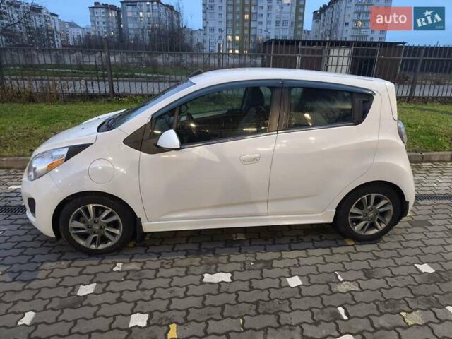 Белый Шевроле Спарк, объемом двигателя 0 л и пробегом 84 тыс. км за 6900 $, фото 8 на Automoto.ua