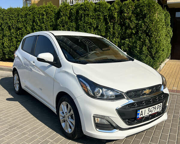 Білий Шевроле Спарк, об'ємом двигуна 1.4 л та пробігом 50 тис. км за 8500 $, фото 16 на Automoto.ua