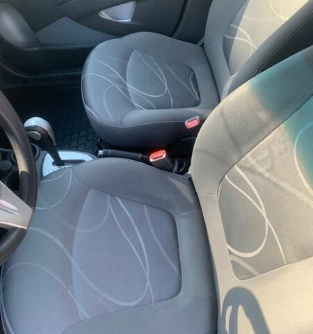 Белый Шевроле Спарк, объемом двигателя 1.25 л и пробегом 71 тыс. км за 7900 $, фото 5 на Automoto.ua