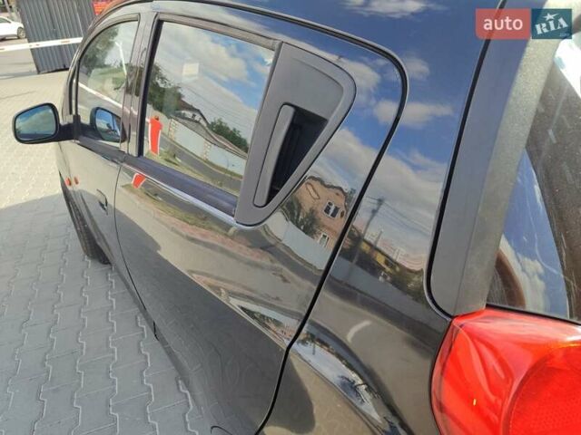 Черный Шевроле Спарк, объемом двигателя 1 л и пробегом 143 тыс. км за 4600 $, фото 20 на Automoto.ua