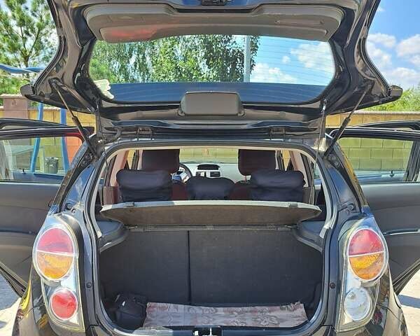 Черный Шевроле Спарк, объемом двигателя 1.2 л и пробегом 143 тыс. км за 4299 $, фото 6 на Automoto.ua