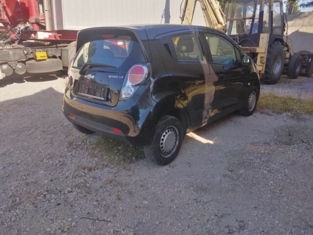 Черный Шевроле Спарк, объемом двигателя 1 л и пробегом 155 тыс. км за 4700 $, фото 2 на Automoto.ua