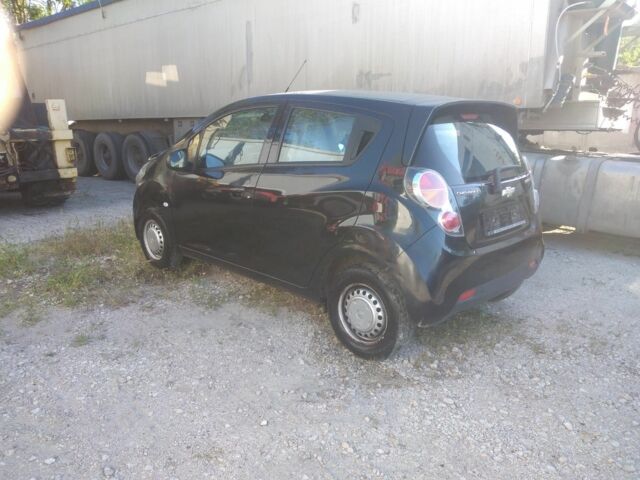 Черный Шевроле Спарк, объемом двигателя 1 л и пробегом 155 тыс. км за 4700 $, фото 1 на Automoto.ua