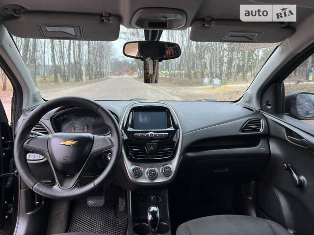 Черный Шевроле Спарк, объемом двигателя 1.4 л и пробегом 152 тыс. км за 7500 $, фото 20 на Automoto.ua