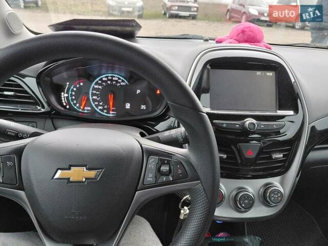 Чорний Шевроле Спарк, об'ємом двигуна 1.4 л та пробігом 73 тис. км за 8500 $, фото 13 на Automoto.ua