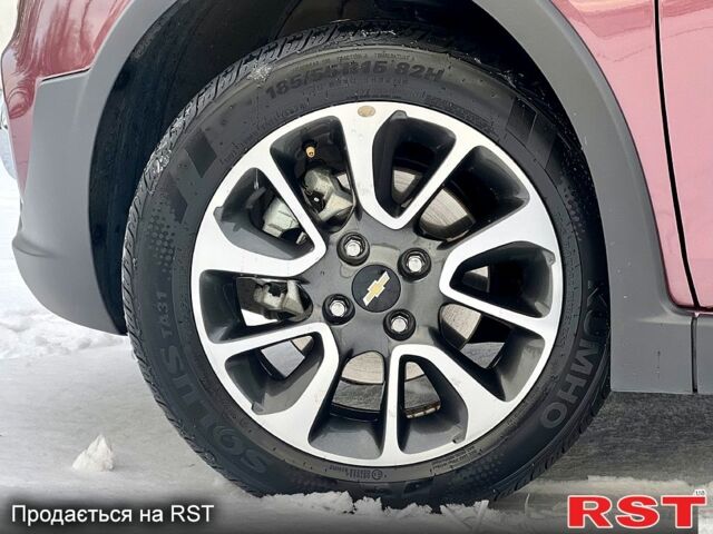 Фиолетовый Шевроле Спарк, объемом двигателя 1.4 л и пробегом 25 тыс. км за 10700 $, фото 13 на Automoto.ua