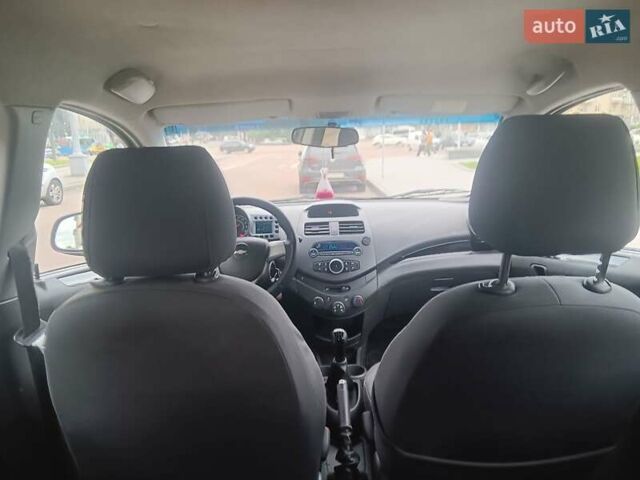 Красный Шевроле Спарк, объемом двигателя 1 л и пробегом 132 тыс. км за 3600 $, фото 18 на Automoto.ua