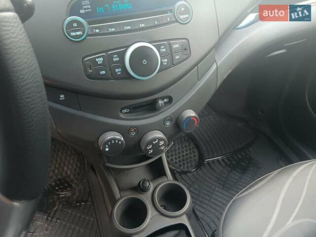 Красный Шевроле Спарк, объемом двигателя 1 л и пробегом 132 тыс. км за 3600 $, фото 16 на Automoto.ua